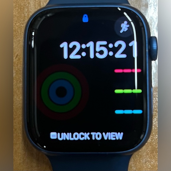 Apple Watch Series 7 - Picture 1 of 4